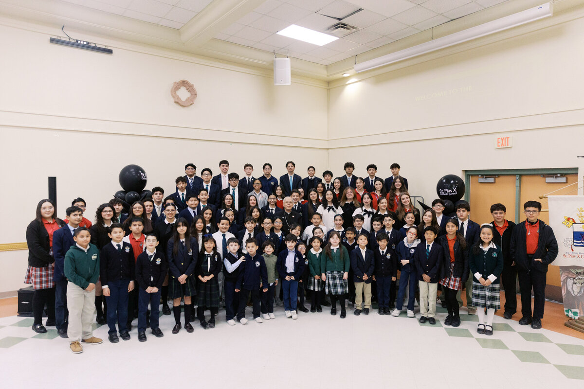 Senior Mass and Scholar Prayer Breakfast to be Held During Catholic Schools Week